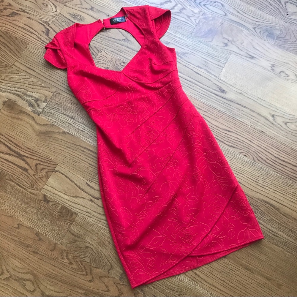 Guess Bodycon Dress 🌹